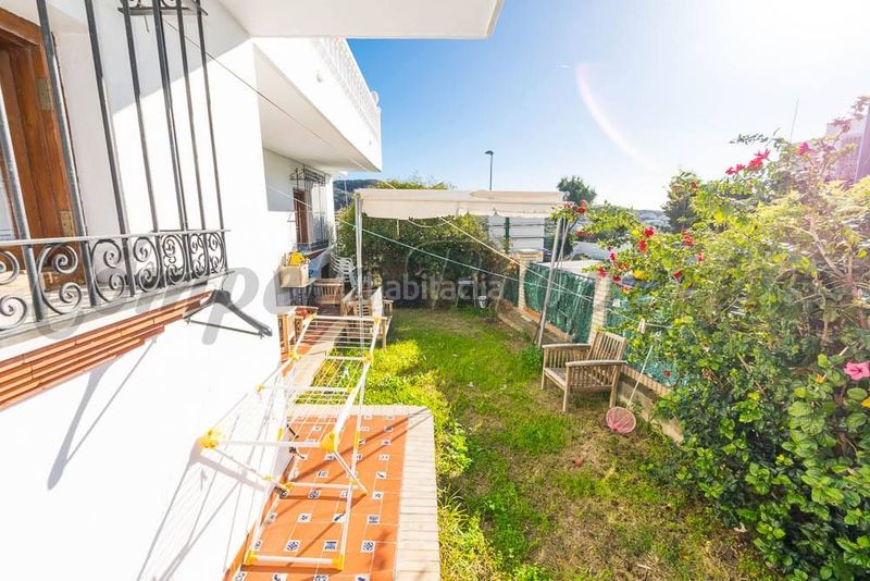 Foto 9a0a7e00-5c76-4a24-ab59-5322d55ded6f. Maison avec piscine dans Torrox pueblo Torrox