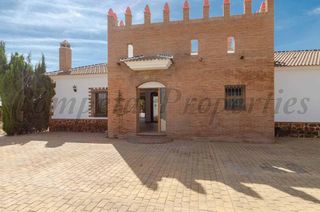 House in Sedella. Casa de campo en sedella