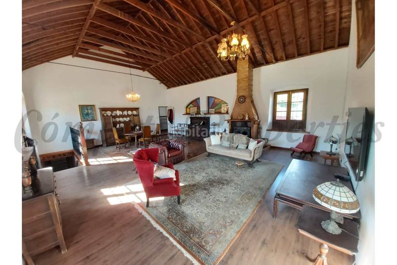 Foto 16d7e723-ca92-4286-88b9-71de41821923. Maison avec parking piscine dans Avda Pescia - Ctra de Frigiliana Nerja