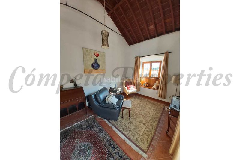 Foto 278d894e-da51-4b69-a841-f8d4a6bb6d77. Maison avec parking piscine dans Avda Pescia - Ctra de Frigiliana Nerja