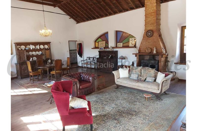 Foto c822bea3-6e51-47b4-a2c8-8373479ad908. Maison avec parking piscine dans Avda Pescia - Ctra de Frigiliana Nerja