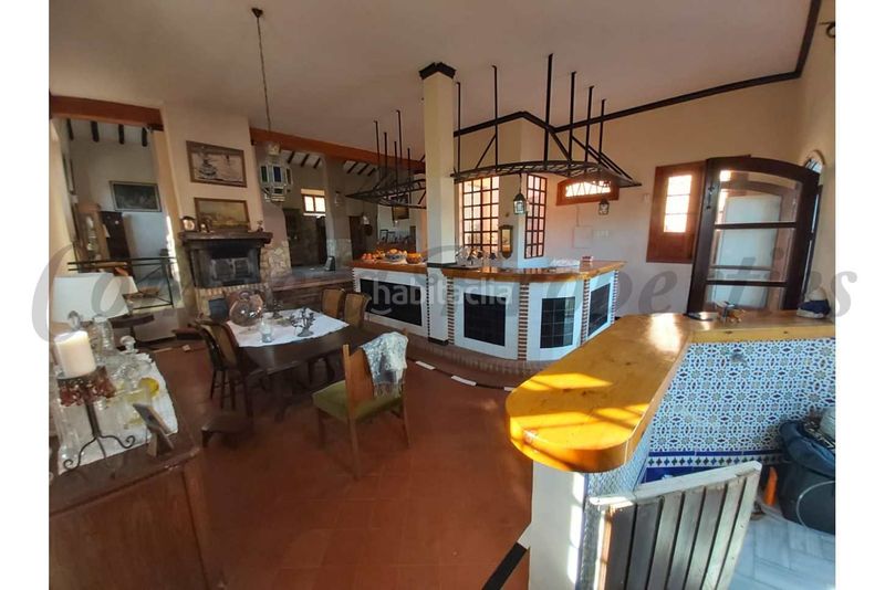Foto de6135df-a6a9-4748-abf4-249dd34014fb. Maison avec parking piscine dans Avda Pescia - Ctra de Frigiliana Nerja