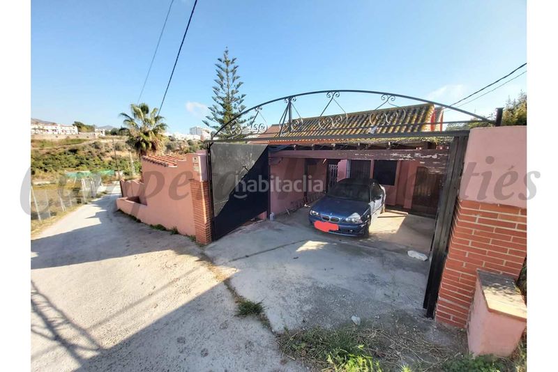 Foto e44190c7-4f92-4f8f-9404-589b6727e1ab. Maison avec parking piscine dans Avda Pescia - Ctra de Frigiliana Nerja