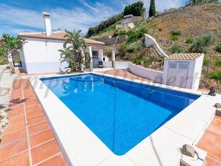 House in Canillas de Albaida