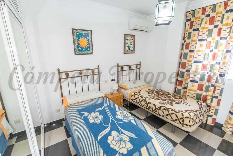 Foto 5fdf2897-f01d-419e-a342-e8e986155cf4. Casa amb aparcament piscina a Frigiliana