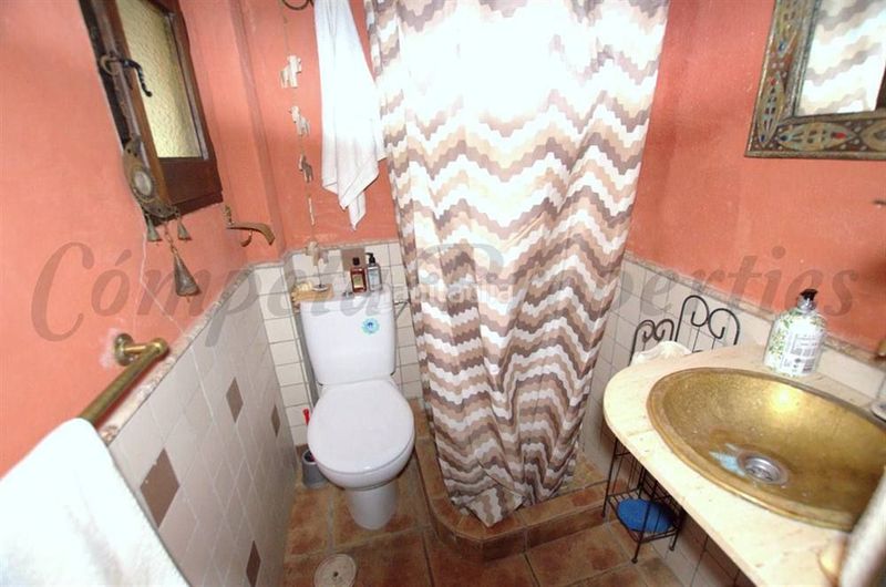 Foto 77628789-7574-4226-a8e7-10311fd493e2. Casa a Árchez