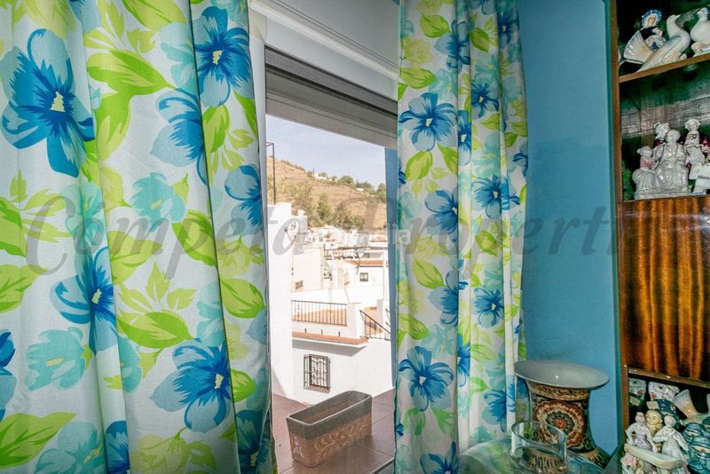 Foto ec54e24d-e34b-4eeb-bf43-e76236317b22. Casa in Torrox pueblo Torrox