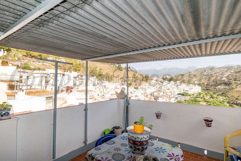 Foto f1b07132-8444-40d2-a902-4fce6135b225. Casa in Torrox pueblo Torrox