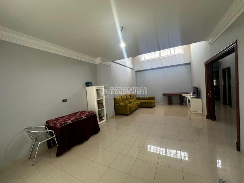 Foto 0ed59f48-6dac-4c5a-8f06-38d8ac1a2e64. Piso  en venta en El Rocío - La Milagrosa Jerez de la Frontera