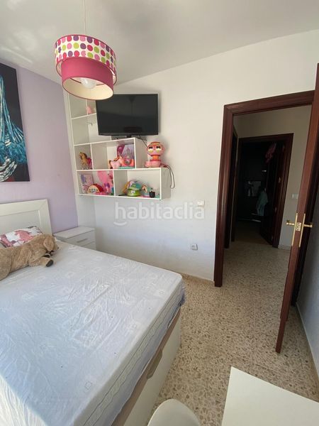 Foto 1ac82f91-c307-4394-823e-3b9e57a9f879. Casa amb aparcament a Morón de la Frontera