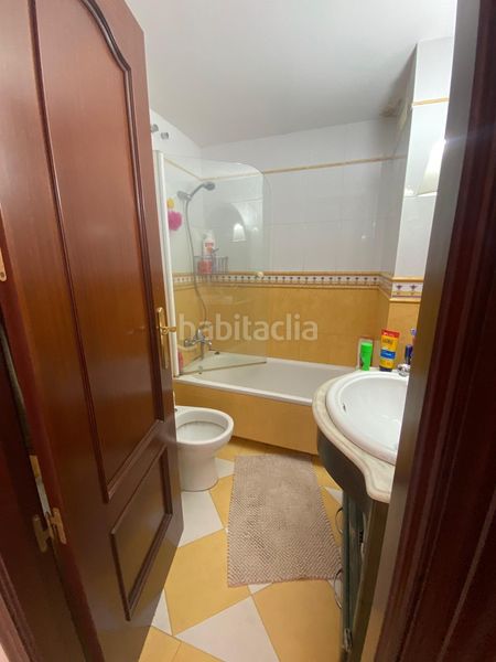 Foto 1b558c29-9bdb-4b72-8d17-c0b8ffd0ae28. Casa amb aparcament a Morón de la Frontera