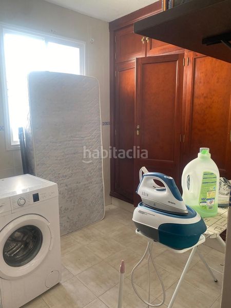 Foto b3cf3bed-a1db-4a43-ab32-c1cd8c6ca982. Casa amb aparcament a Morón de la Frontera