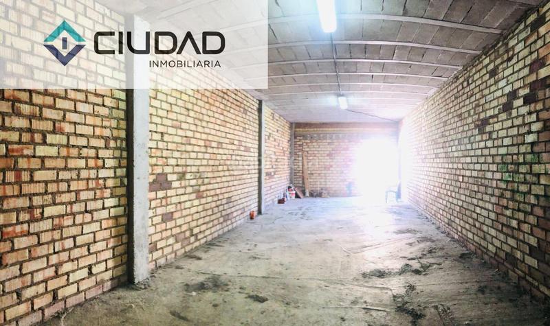 Foto 831ad9f8-481e-4e41-94ad-c2f69c521762. Local comercial !! rebaja local en la torbilla . en Arahal