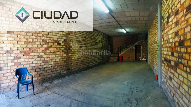 Foto beaae69e-3485-4fbd-a3b1-bc16e99498bb. Local comercial !! rebaja local en la torbilla . en Arahal