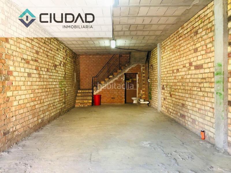 Foto d6c4afbe-1d05-466d-bd15-ca15042c5c6b. Local comercial !! rebaja local en la torbilla . en Arahal