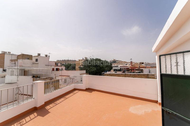 Foto 7da5d8f5-7319-44df-8c14-b6a31fdbebcf. Casa amb aparcament a Morón de la Frontera