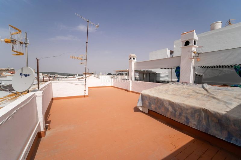 Foto ef3a1316-766d-45f3-8095-676abb161d44. Casa amb aparcament a Morón de la Frontera