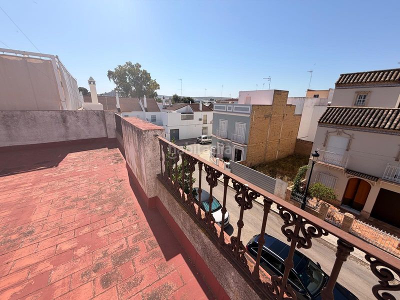 Foto b36541e9-ebc6-4a8a-bef5-31ce28586587. Casa in calle venezuela 6 in Morón de la Frontera