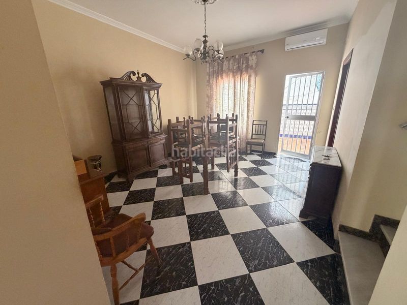 Foto f10a977c-f109-4a62-b25f-0fbc5c4eb4d4. Casa in calle venezuela 6 in Morón de la Frontera