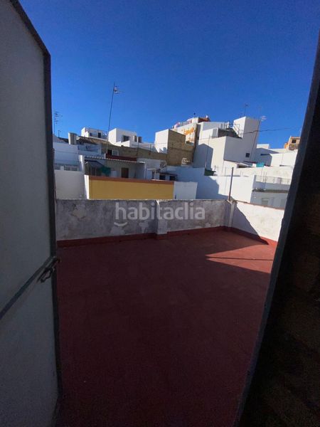 Foto 4f2c4305-c48d-438c-9f6e-1ee65a455d04. Casa a calle coronil (el) 16 a Morón de la Frontera