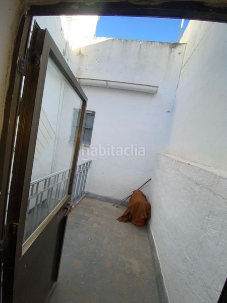 Foto defcf187-0267-460a-acca-39f80014e64d. Casa a calle coronil (el) 16 a Morón de la Frontera