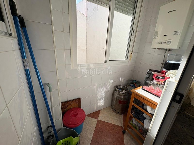 Foto 91f6ee0a-d090-4398-9da8-8f87316485a7. Casa amb aparcament a Morón de la Frontera