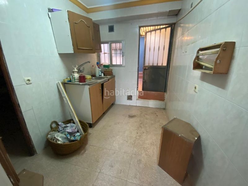 Foto da3d2afa-4be6-4bd8-9c77-25442dd0949d. Casa a calle montellano 13 a Morón de la Frontera