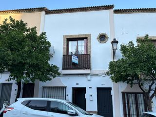 Pis  Calle cañuelos. Acogedor piso de dos habitaciones con azotea privada en venta!