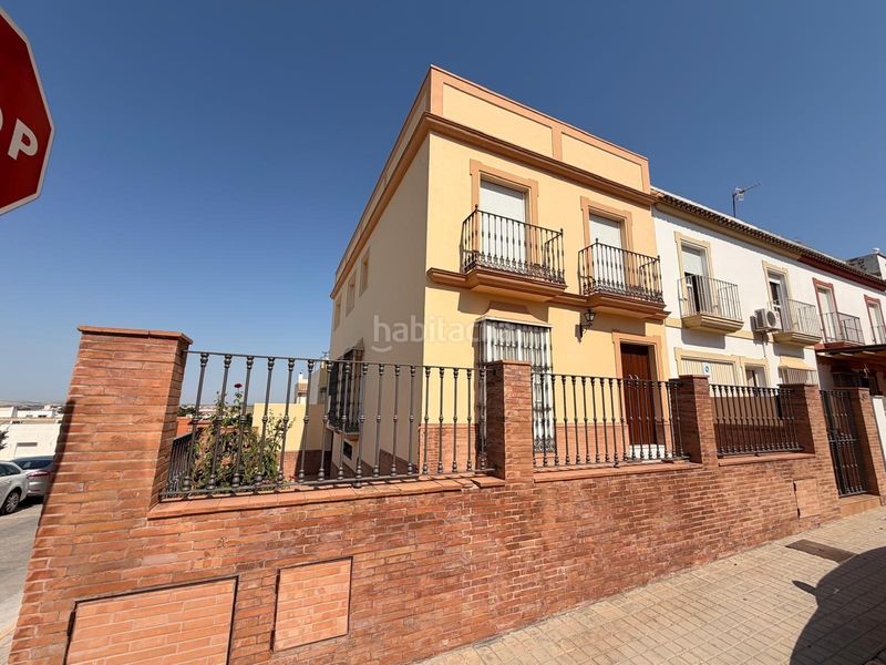 Foto a1477e7b-603d-4ae7-8eff-f263d07b3129. Casa in calle miguel hernandez 1 in Morón de la Frontera