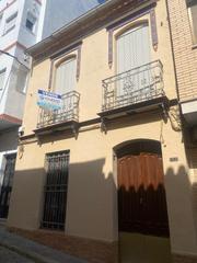 Casa  Calle juan de palma. Casa en zona centro. oportunidad!