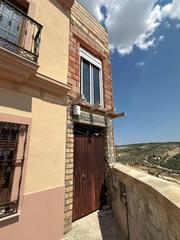 Maison à Morón de la Frontera. Casa en obra para terminar en calle rio argal.