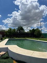 Masía en Carmona. Casa rural en venta en carmona
