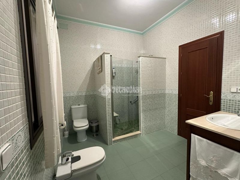 Foto 3ecd1db9-276a-4294-9153-cd95952c1037. Casa a Carmona