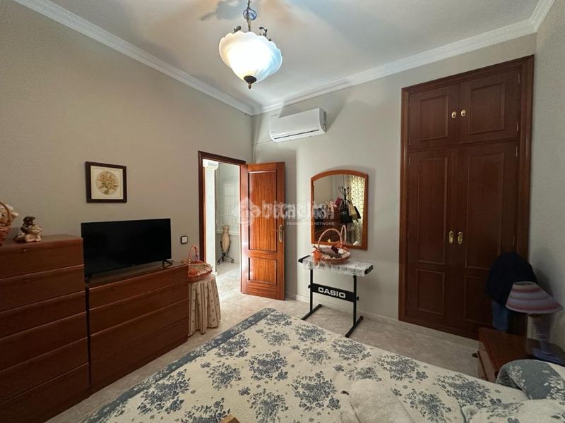 Foto 58b1740f-38d3-4642-9c8d-aa40bc36f587. Casa a Carmona