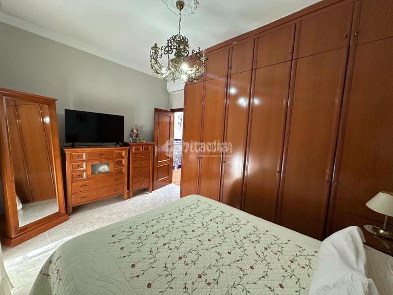Foto ae9d6eb1-d89c-4d38-8dac-1dc7485f5b8b. Casa a Carmona