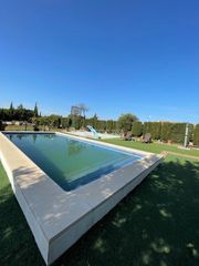 Bauernhof in Carmona. Casa rural en venta en carmona