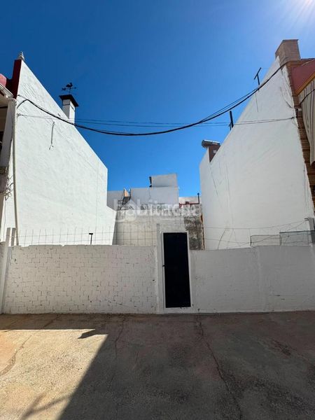 Foto d1fba7af-e5f5-486e-bdbb-52f8dbbc40e7. Terreny residencial a Viso del Alcor (El)