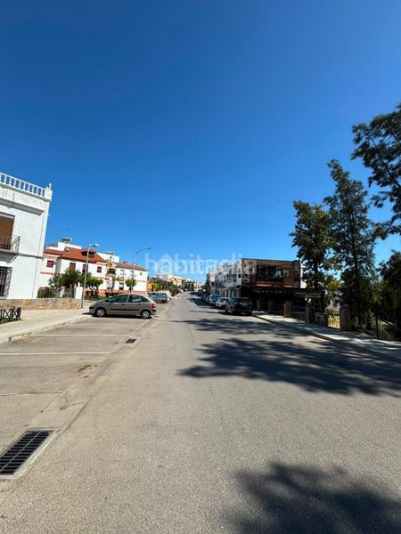 Foto e6cc6149-6a2f-49b0-bf87-0b305b895e35. Terreny residencial a Viso del Alcor (El)