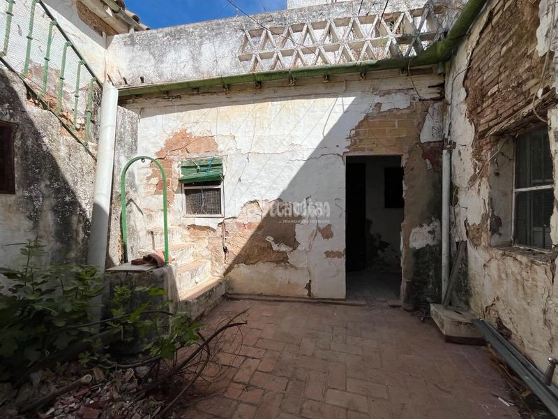Foto 349290a1-59a4-436e-8259-55033b3f733c. Casa amb calefacció a Carmona
