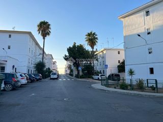 Etagenwohnung in Carmona. Piso en venta en carmona