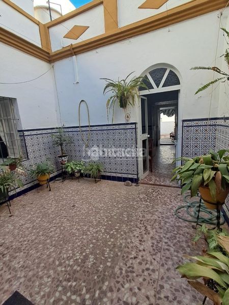 Foto b244fc7d-3d2c-4170-9940-4bfb3ee915fd. House in Viso del Alcor (El)