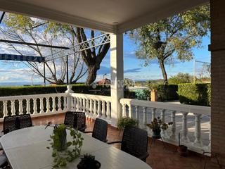 Mas à Carmona. Casa rural en venta en carmona
