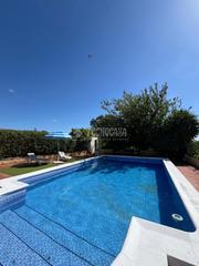 Mas à Carmona. Casa rural en venta en carmona