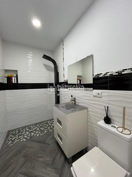 Foto 2e43e20d-f351-4214-9214-5c483d33eced. Maison avec parking dans Carmona