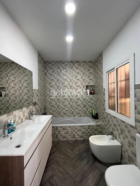 Foto 7637998a-a93e-46fb-b21e-6bb10089ceaa. Maison avec parking dans Carmona