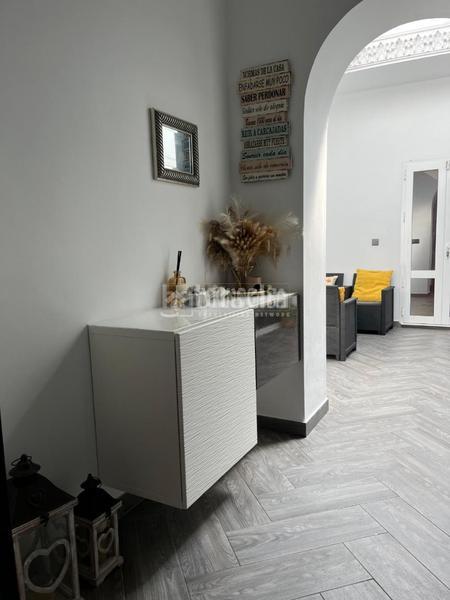 Foto 82bac2fd-ddf7-4af7-a149-68acd77319cf. Maison avec parking dans Carmona