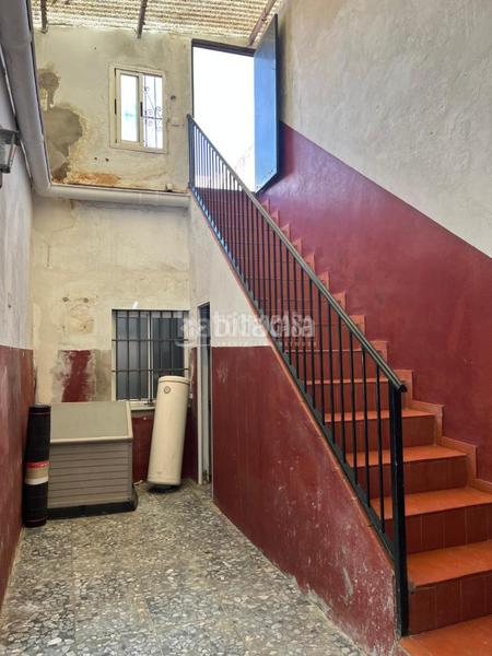 Foto de48578a-1610-4bf6-a9b5-33d0e39ccb06. Maison avec parking dans Carmona