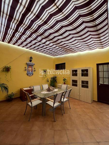 Dúplex a Carmona. Piso en venta en carmona