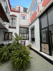 Pis a Carmona. Piso en venta en carmona