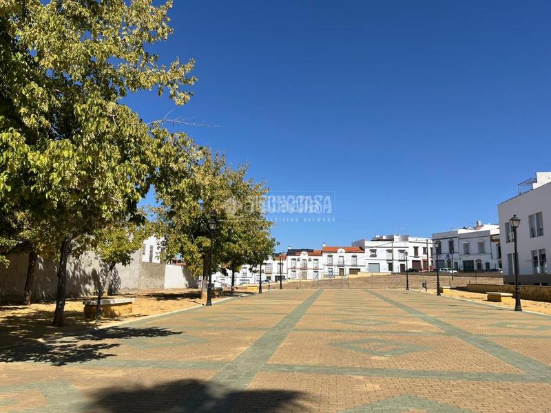 Foto da8a6fa6-ccf4-4636-8287-7d7ea4428c6b. Casa pareada casa en venta en Carmona